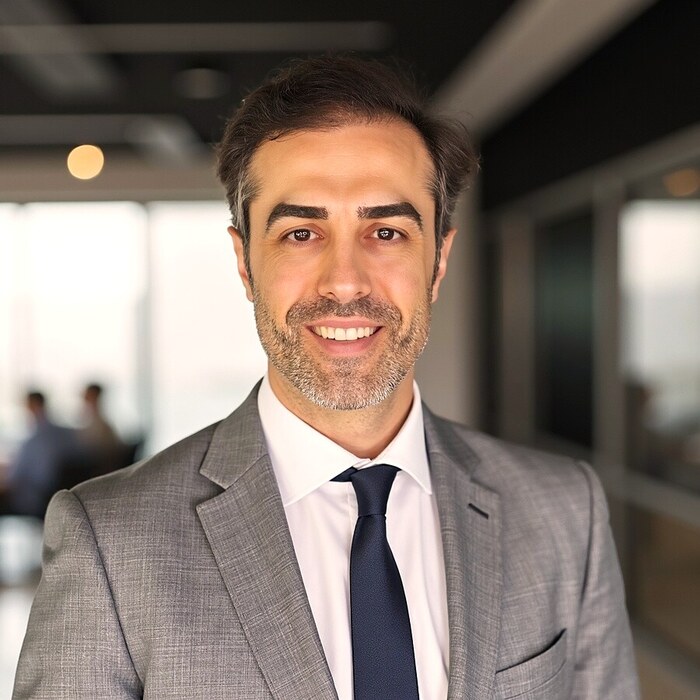 Dr. Nima Gorgin